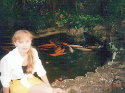 10.jpg (306638 bytes)